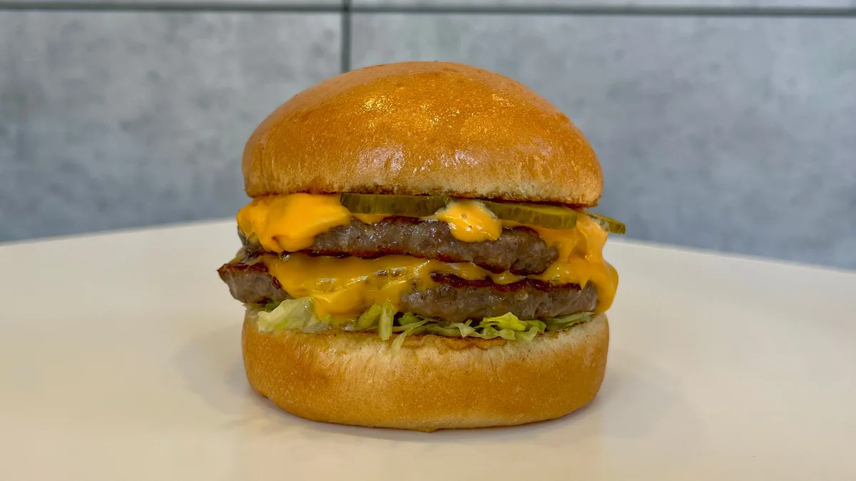 Double classic 101 burger