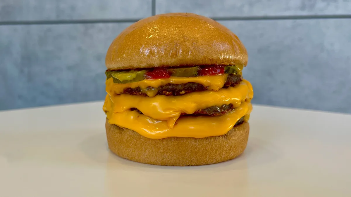 Triple original 101 burger