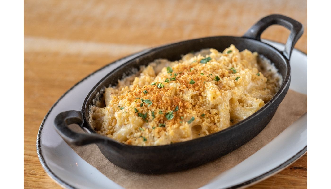 Buffalo Chicken Macaroni and Cheese