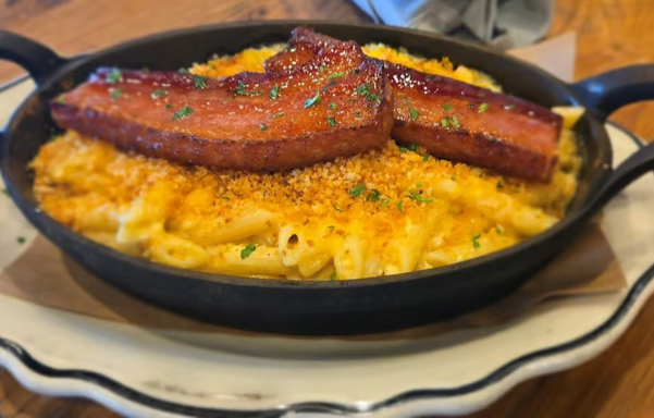 Jalapeño and Slab Bacon Macaroni and Cheese