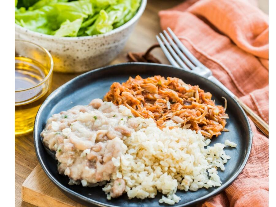 Arroz, Feijão e Frango Korin Desfiado