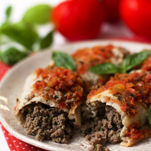 Panquecas de Carne + Bebida + Sobremesa