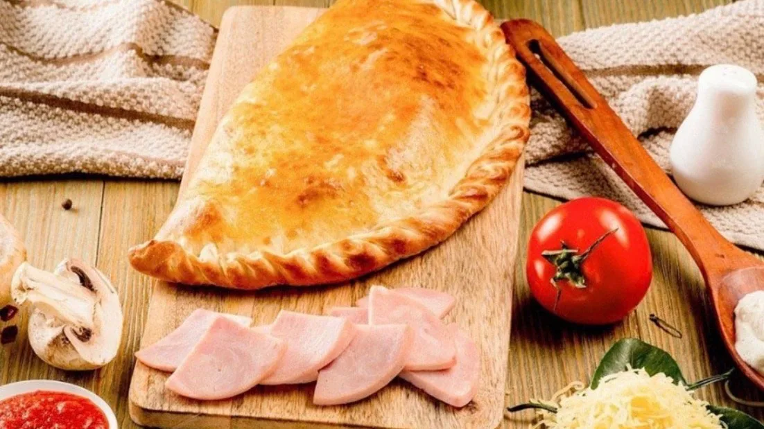 კალცონე