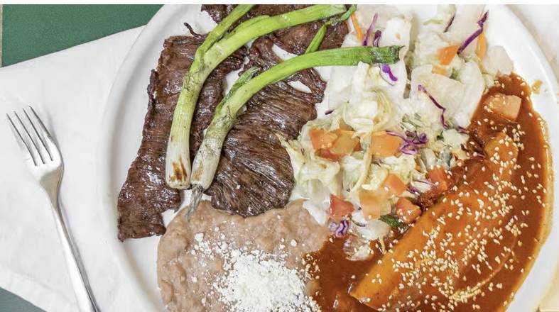 Steak a la Tampiqueña