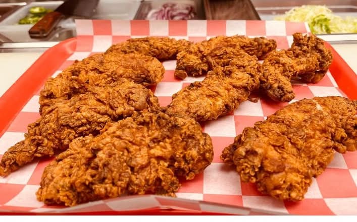 3 Crispy Tenders