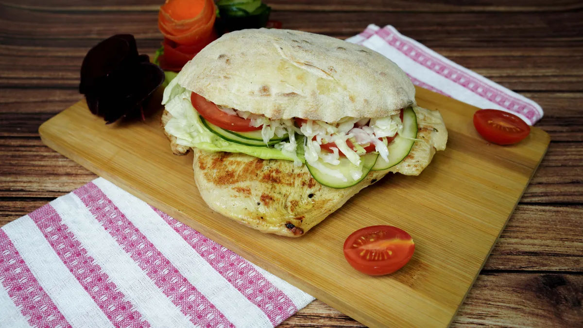 Pileće belo meso 200g