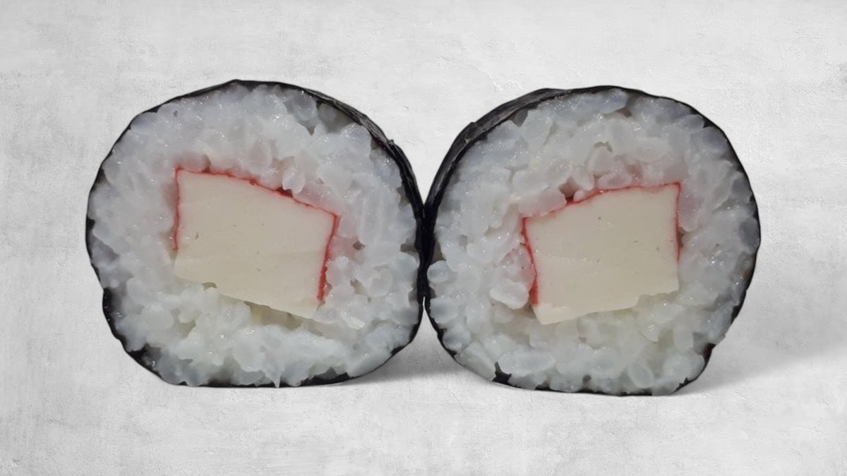 62. Krabie tyčinky-surimi Maki