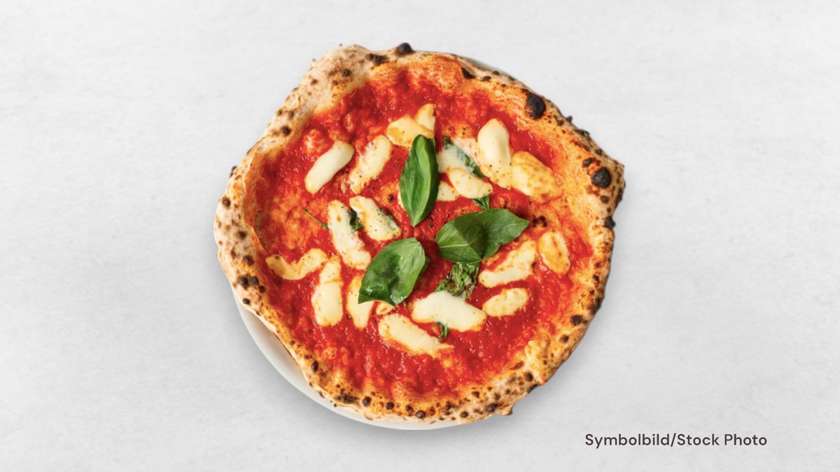 Pizza Provola e Pepe