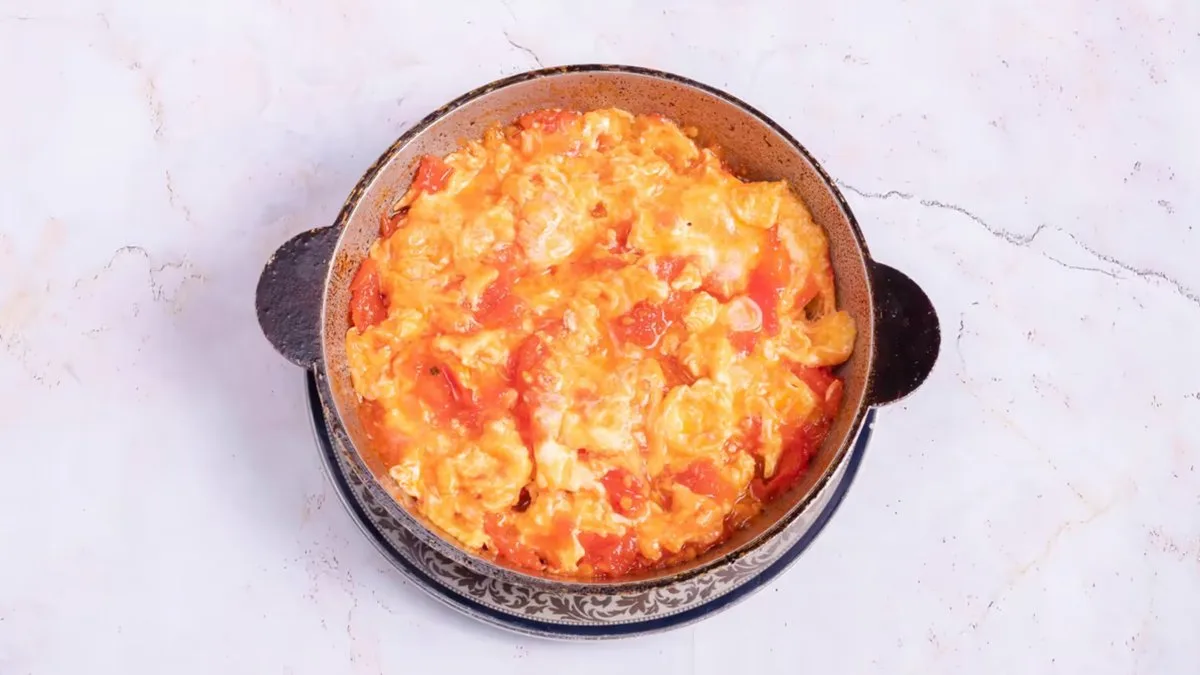 Pomidor-Yumurta