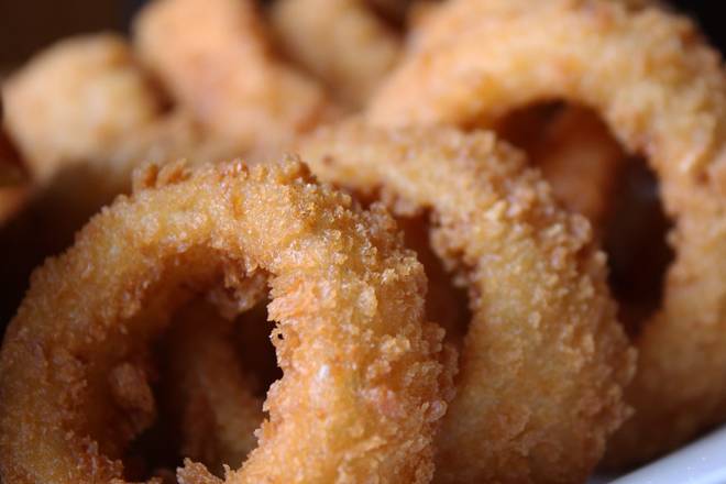 CRISPY ONION RINGS