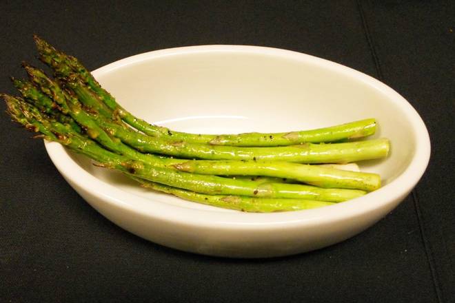GRILLED ASPARAGUS
