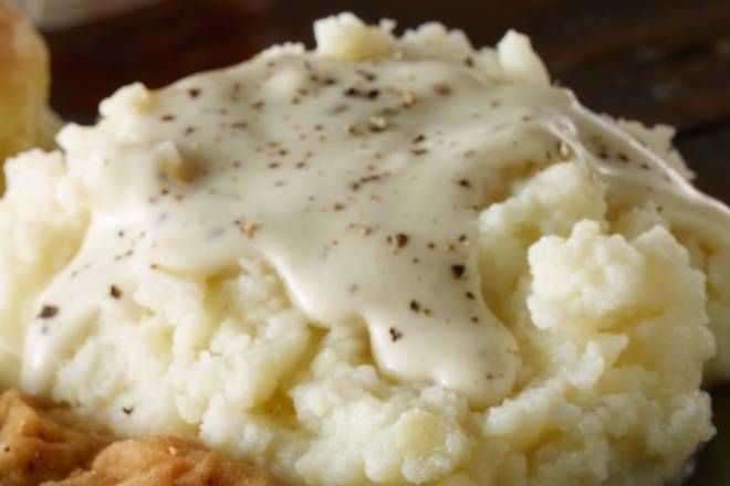 HOMESTYLE MASHED POTATOES + GRAVY