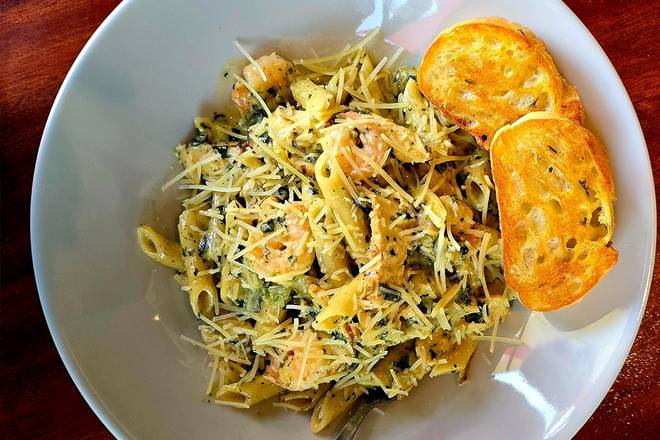 SPINACH + ARTICHOKE CREAM PASTA