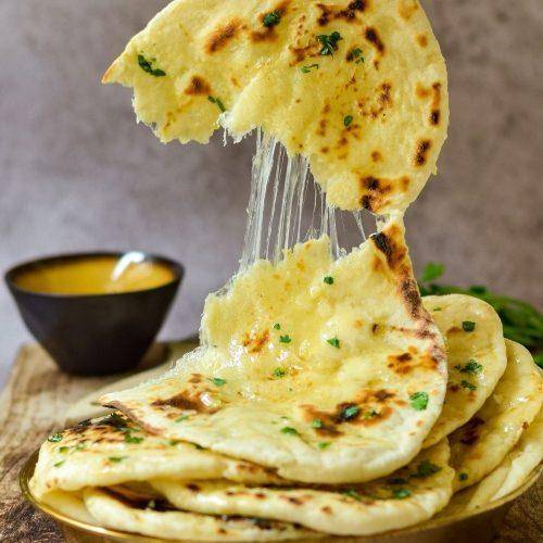 CHEESE NAAN