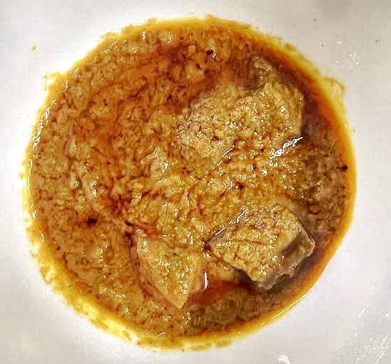 Beef Curry w/ FREE NAAN BREAD