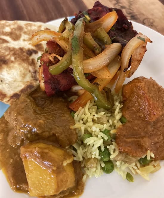 Chicken Tondoori w/ FREE NAAN BREAD