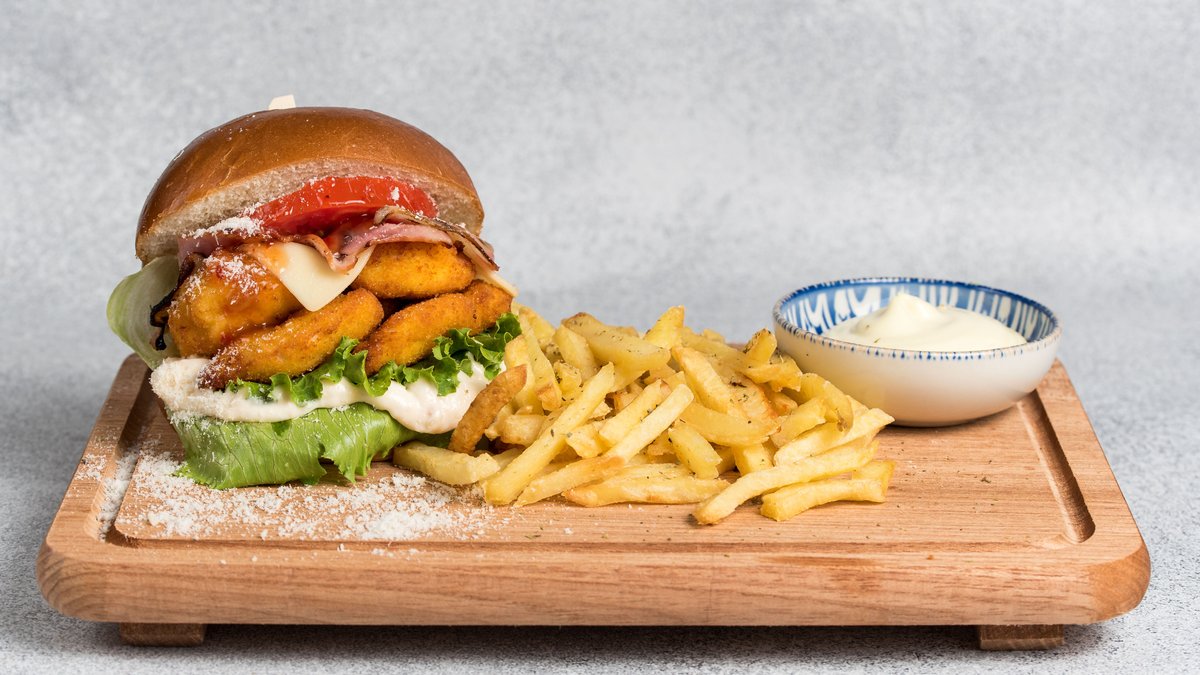 Caesar Burger