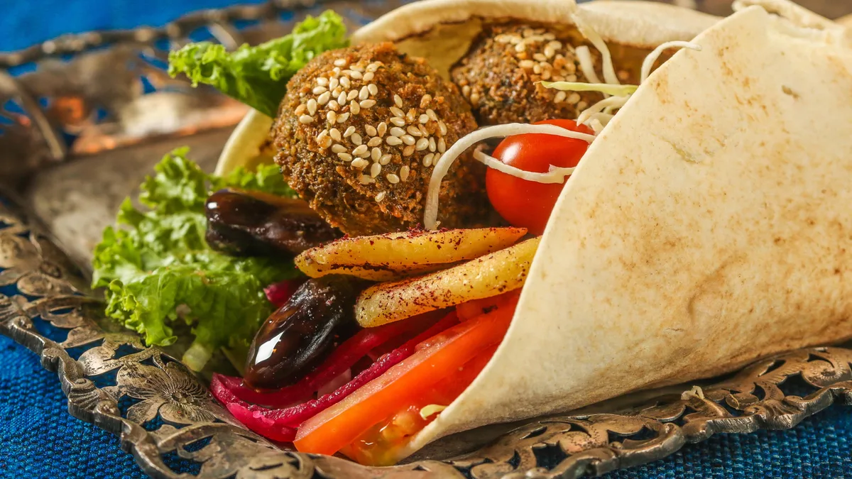 Falafel special sendvič (Maxi)