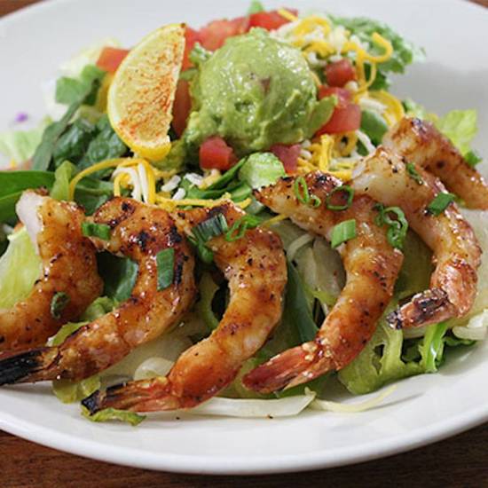 Gluten-Sensitive Shrimp Fajita Salad