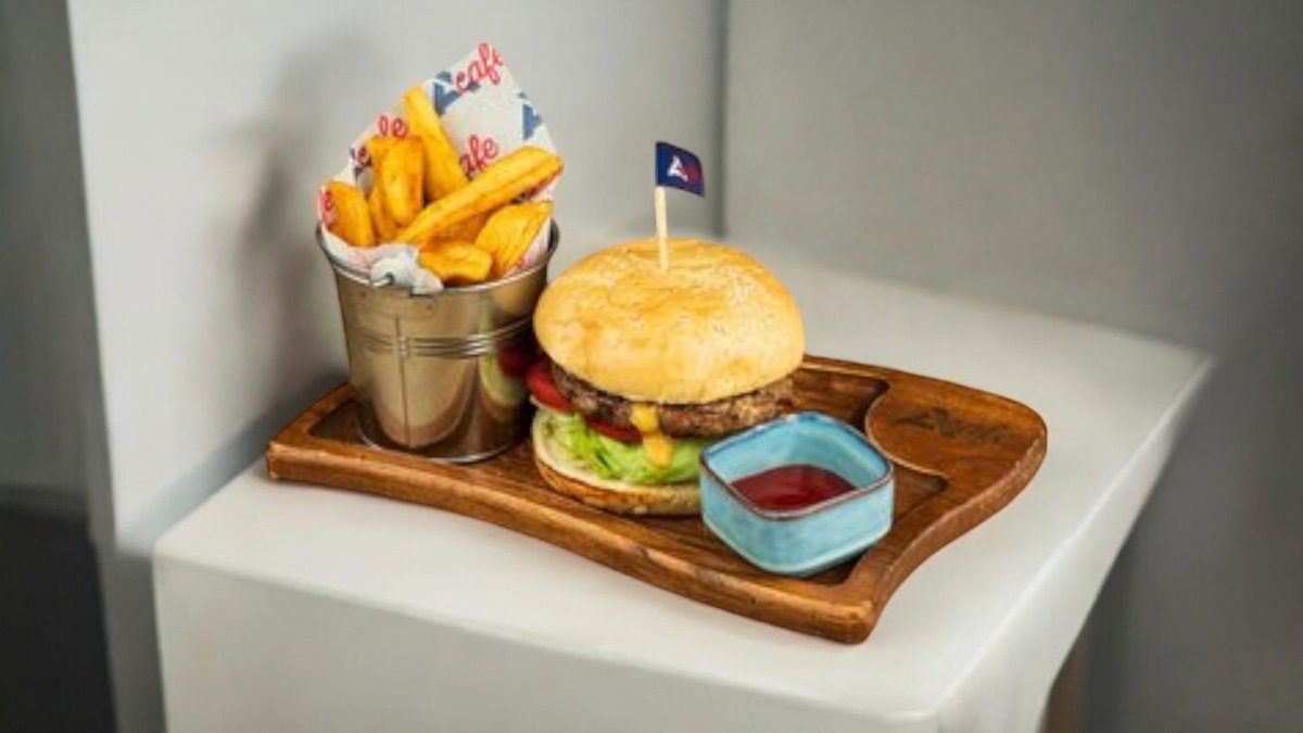 Juicy Lucy Burger