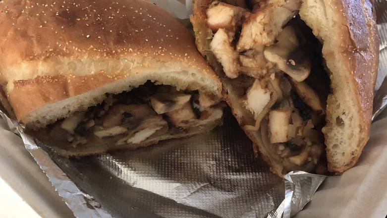 Garlic Chicken Cheesesteak