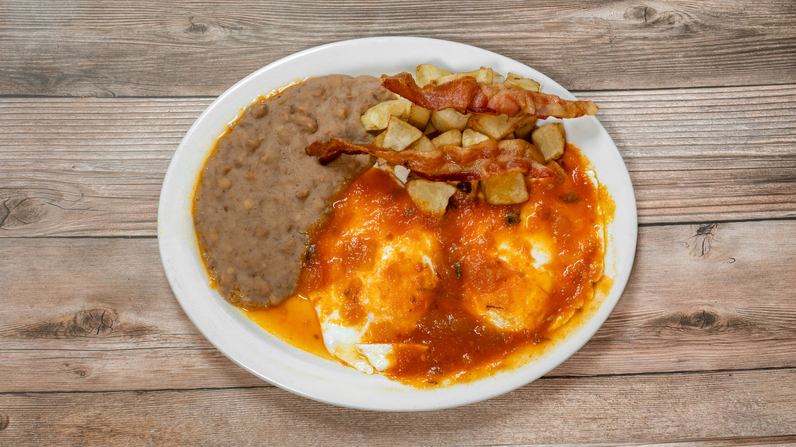 2. 2 Huevos / 2. 2 Eggs