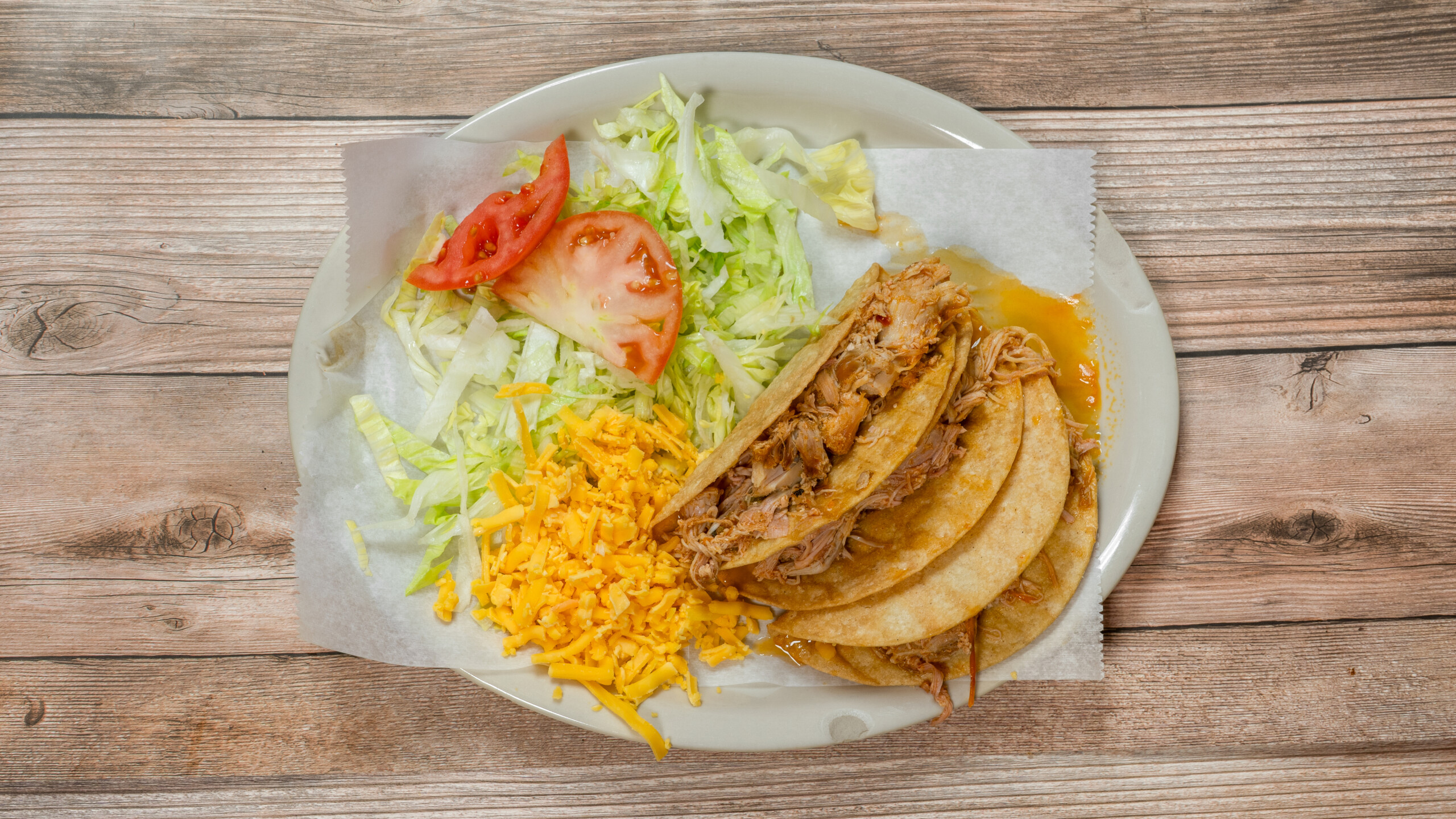 3 Tacos Crujientes o Suaves / 3 Crispy or Soft Tacos