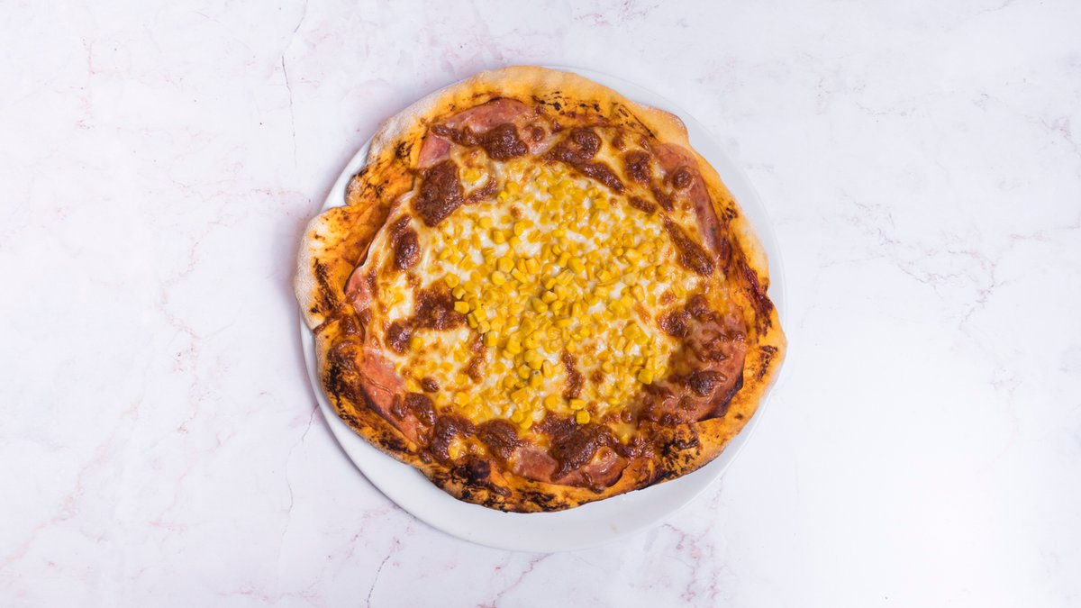 35) Ventricina piccante pizza