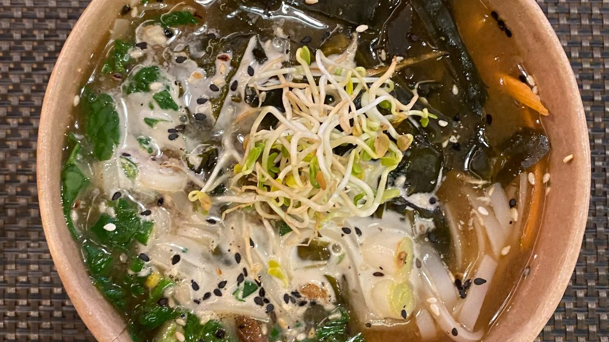 Nina-Na Ramen