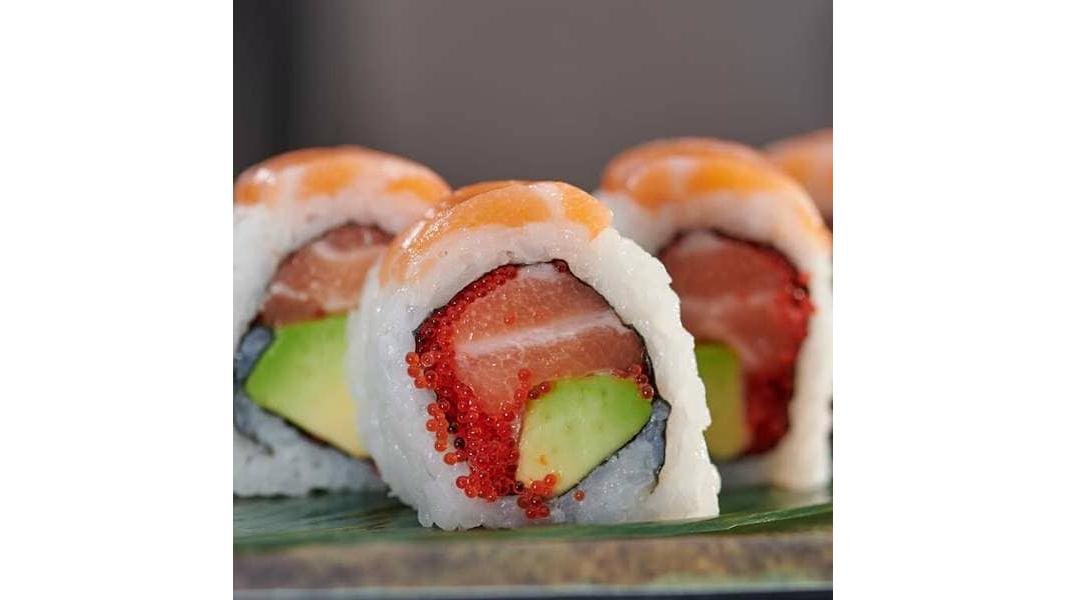 Twin Salmon Maki