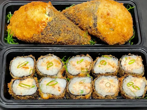 2 Temaki Hot + 10 Cariocas