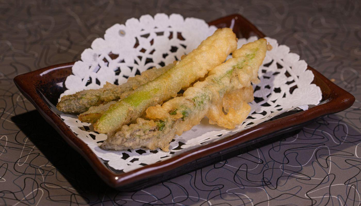 Asparagus Tempura (1pc)