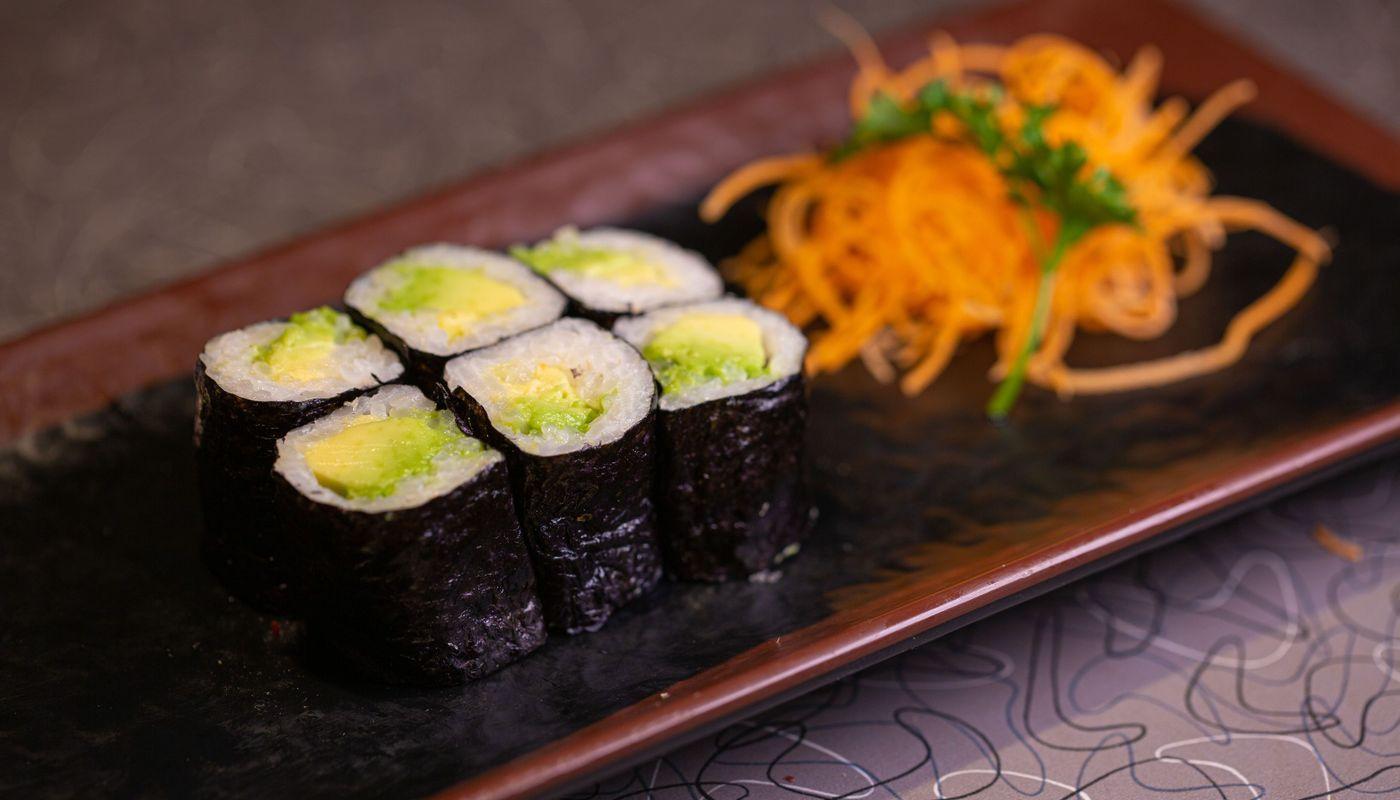 Avocado Roll(6pcs)