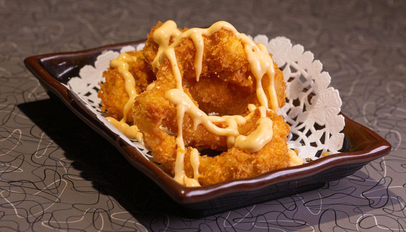 Deep Fried Calamari (8pcs)