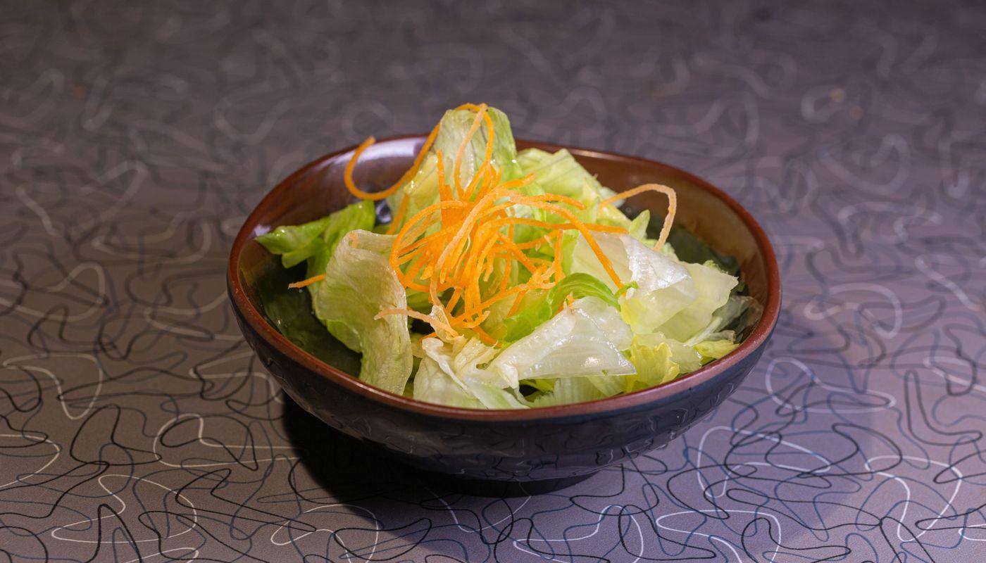 Fresh Green Garden Salad