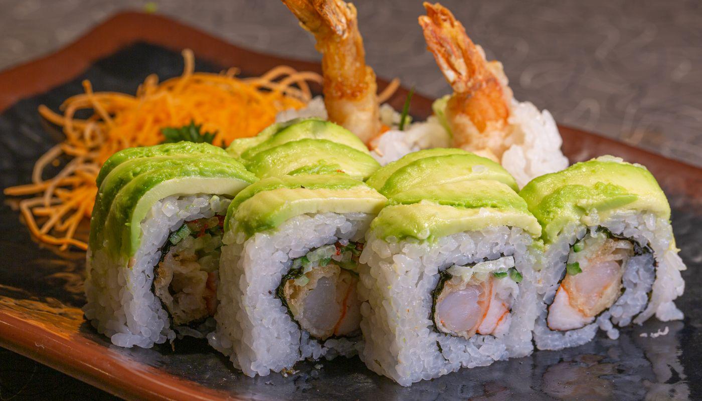 Green Dragon Roll (8pcs)