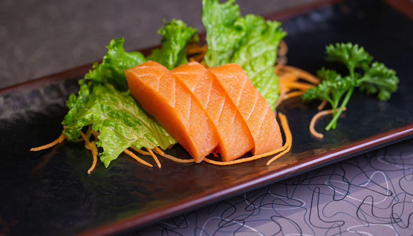 Salmon (Sake) Sashimi (3pcs)