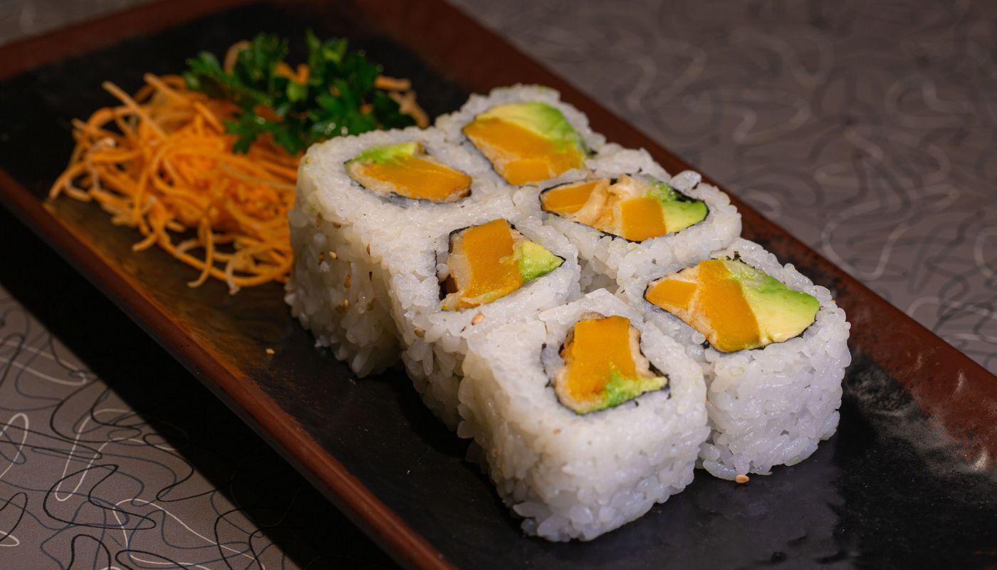 Squash TempuraandAvocado Roll(6pcs)
