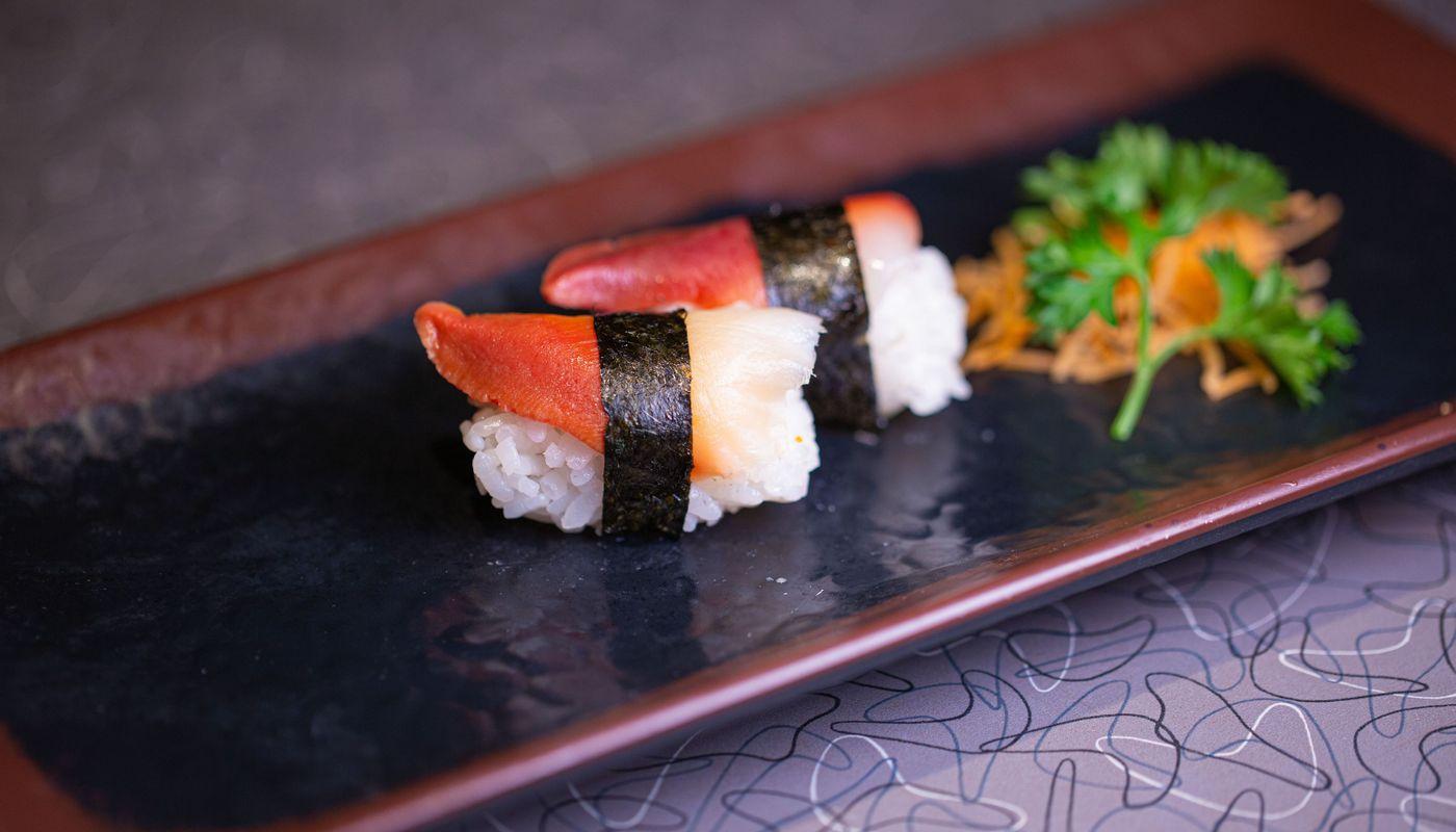 Surf Clam (Hokkigai) Sushi (2pcs)