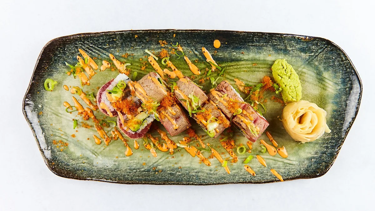 Love Me Tuna Roll