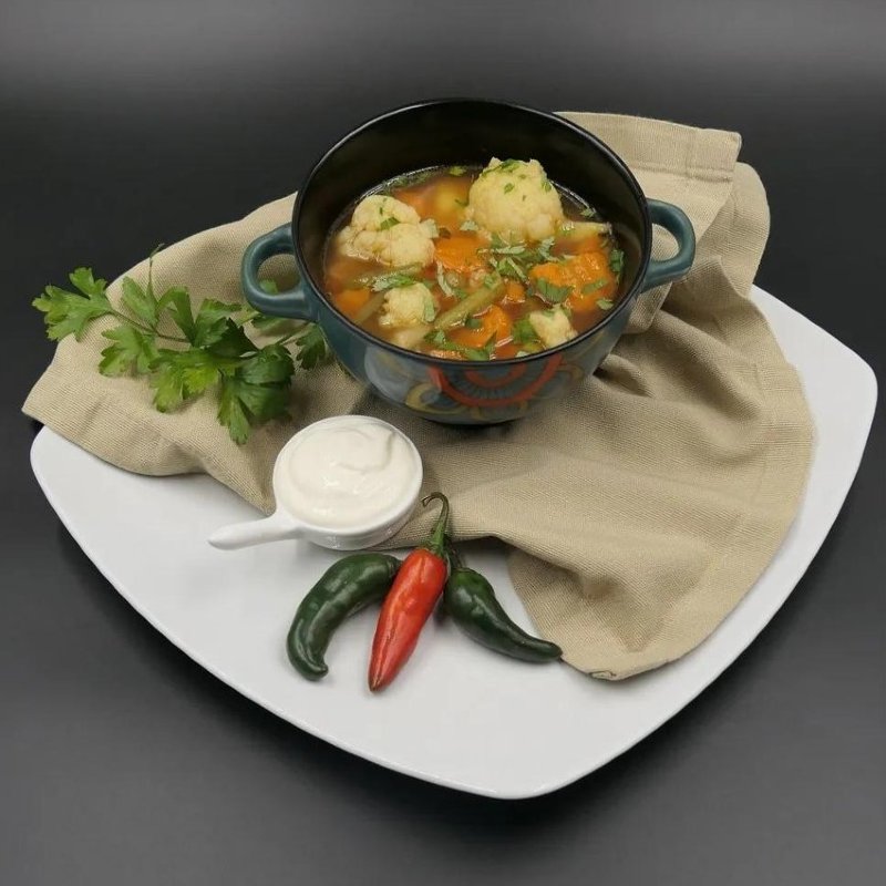 Minestrone di verdure con carne