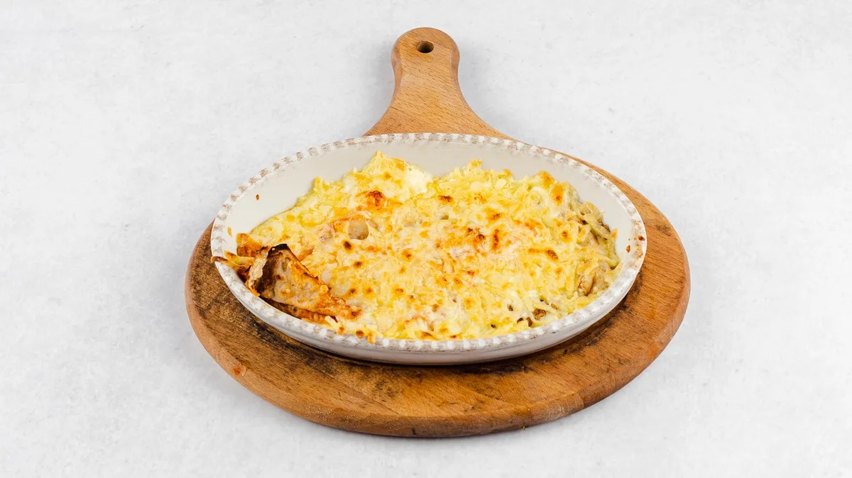 Polnjena slana palačinka bolognese
