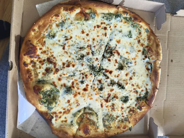 Spinach Pizza