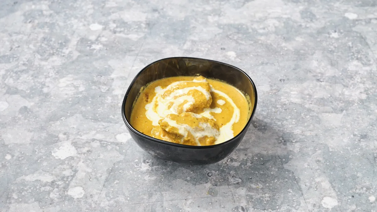 Csirkés Korma