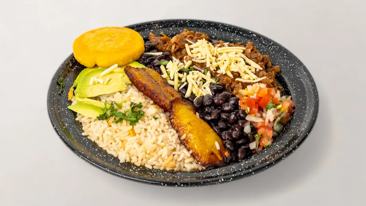 155. Pabellon Criollo