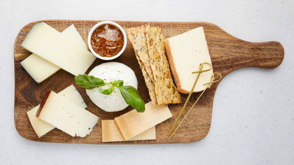 30. Plato De Queso Membrillo