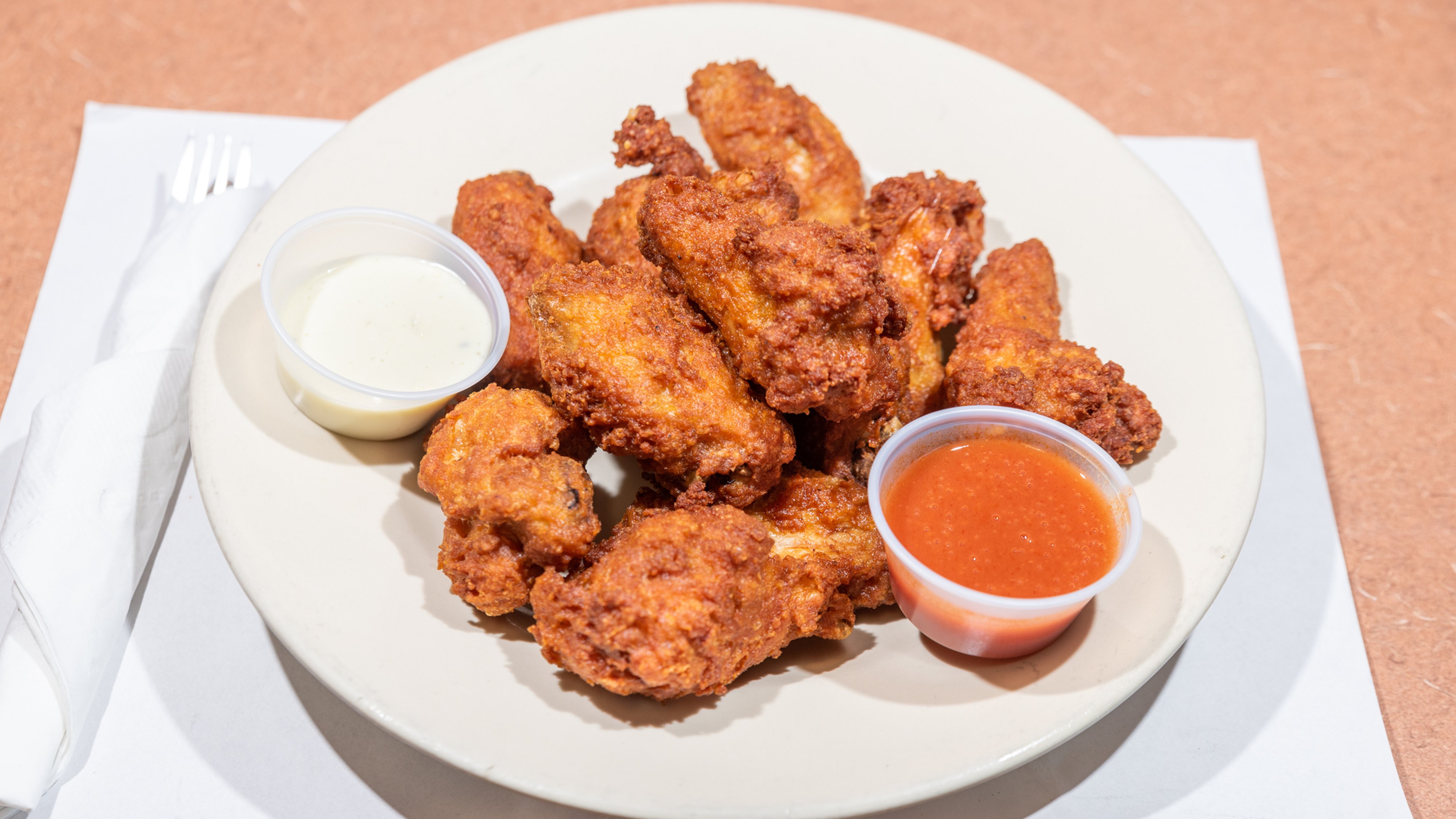 Deep Fried Spicy Chicken Wings