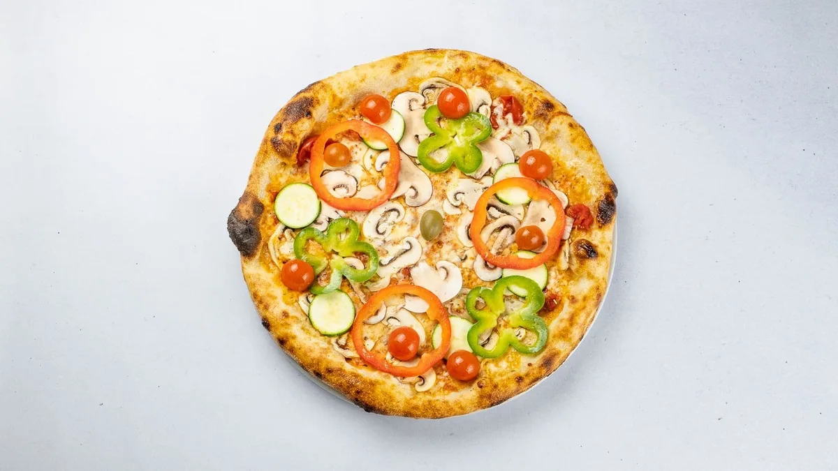 Vegeterijana pizza velika