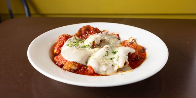 Chicken Cutlet Parmigiana
