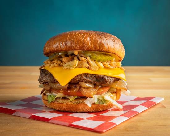 Roasted Garlic Crunch Cheeseburger